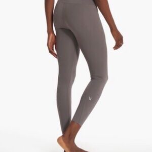 Vuori Evolve Leggings (Smoke)